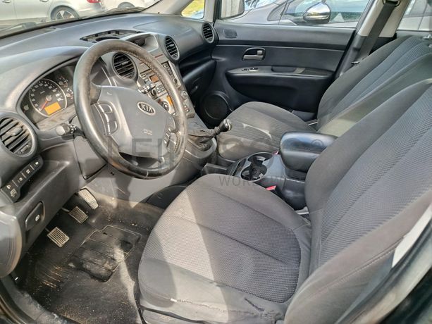 Kia Carens · Ano 2009