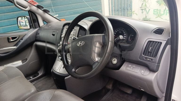 Hyundai H-1 3,20m - 2013