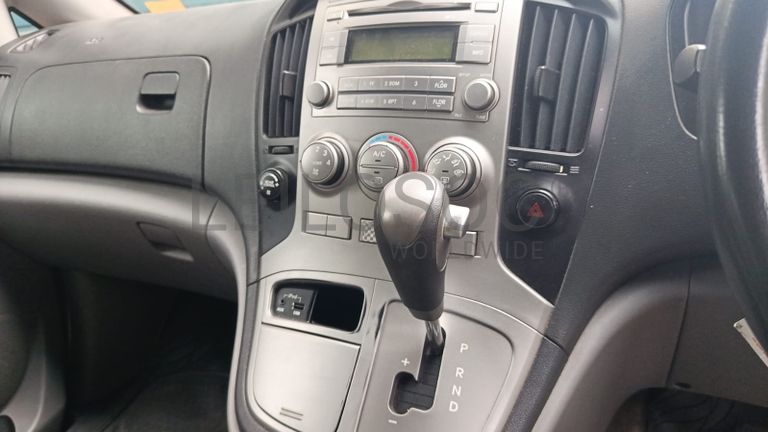 Hyundai H-1 3,20m - 2013