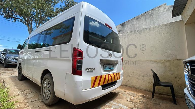 Nissan Urvan 2,71m - 2015