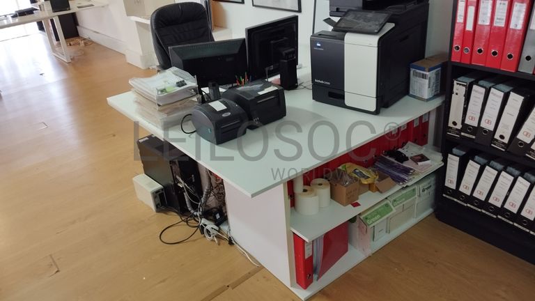 Equipamento de Escritório