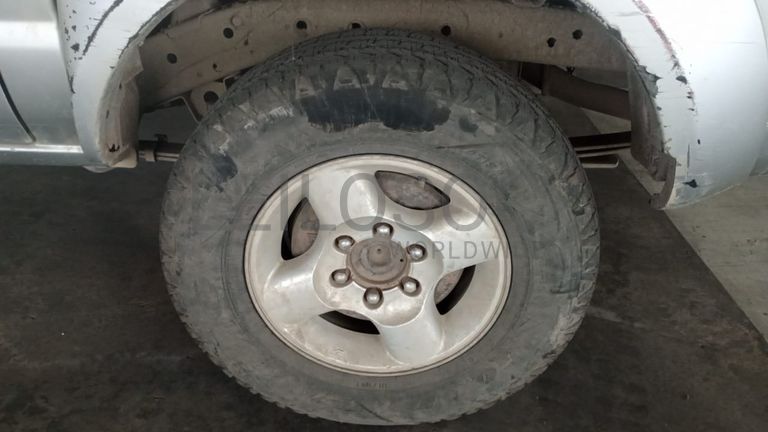 Nissan Hardbody 3.0 16VTD - 2005