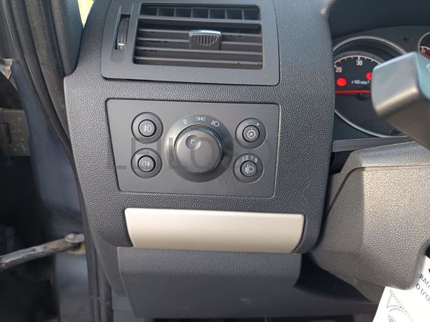 Opel Zafira · Ano 2009