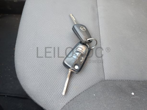 Opel Zafira · Ano 2009