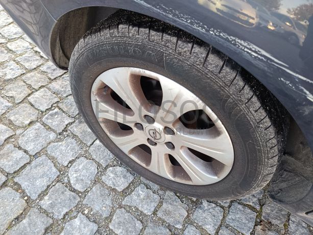 Opel Zafira · Ano 2009