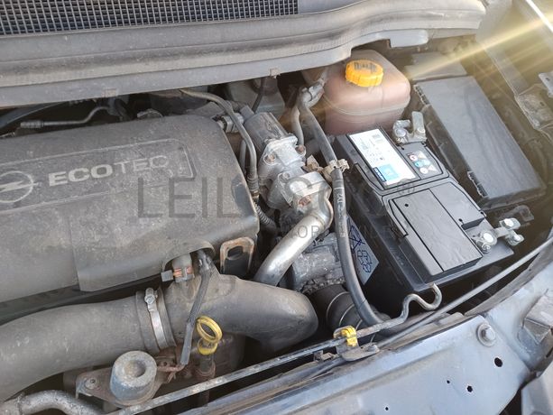 Opel Zafira · Ano 2009