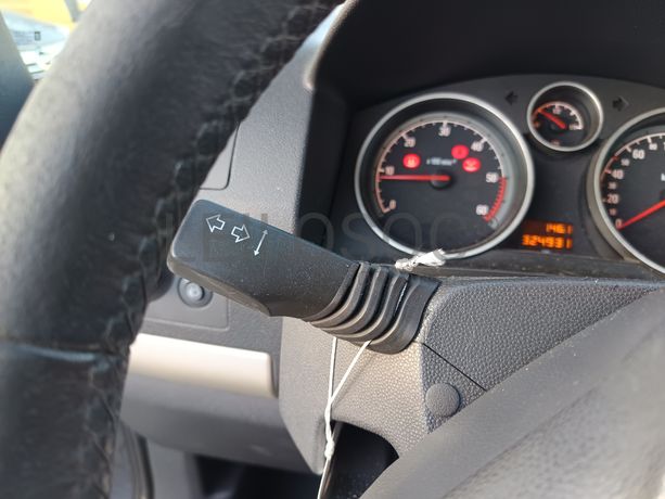 Opel Zafira · Ano 2009