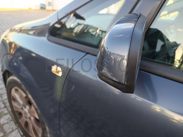 Opel Zafira · Ano 2009