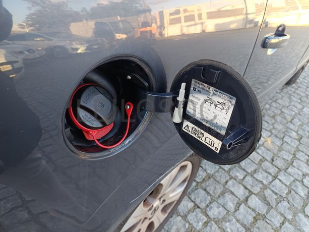 Opel Zafira · Ano 2009