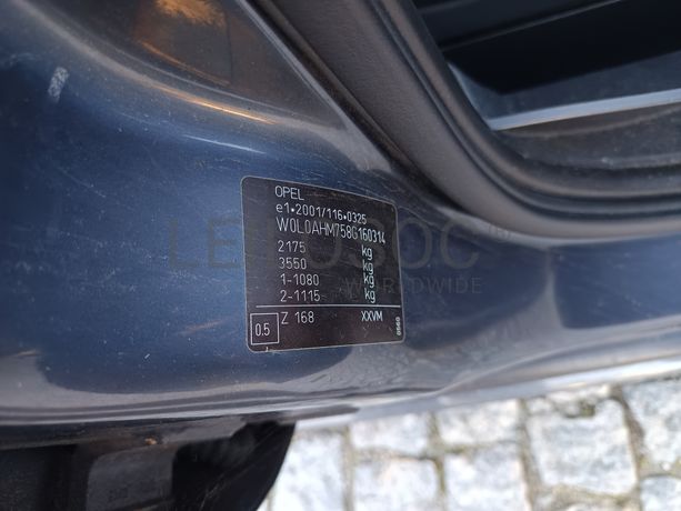 Opel Zafira · Ano 2009