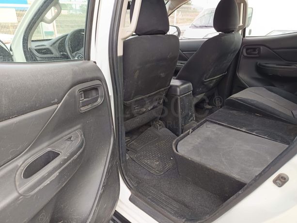 Mitsubishi L200 2.3 DI-D 4 WD Space CAB · Ano 2022