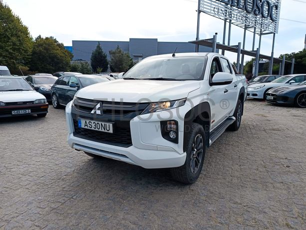 Mitsubishi L200 2.3 DI-D 4 WD Space CAB · Ano 2022