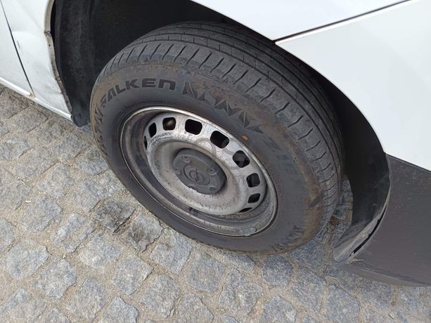 Opel Combo 1.5 CDTI · Ano 2022