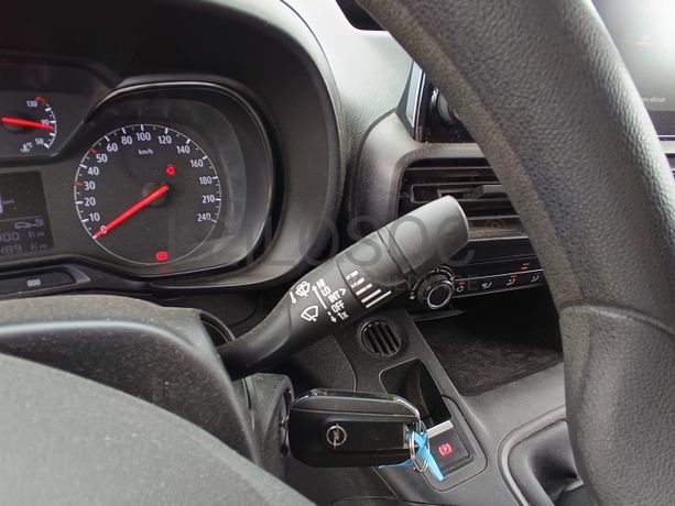 Opel Combo 1.5 CDTI · Ano 2022