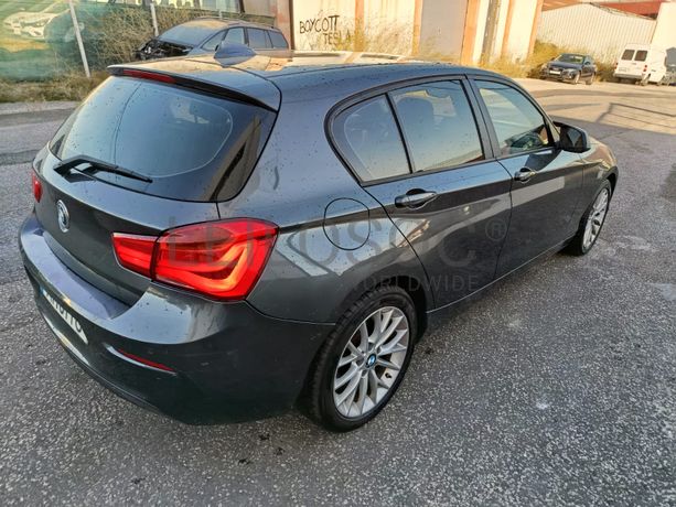 BMW 116 d · Ano 2015