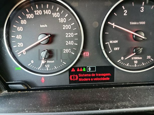 BMW 116 d · Ano 2015