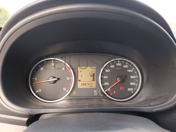 Mitsubishi L200 · Ano 2019