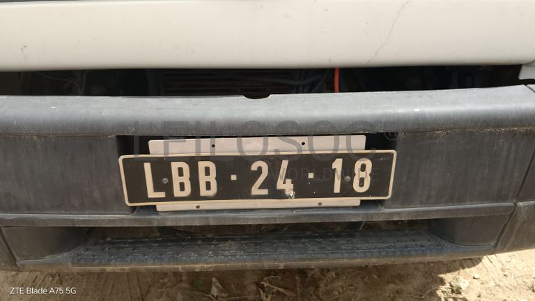 Camião Cisterna Volkswagen Worker 31-310