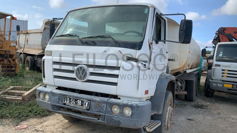 Camião Cisterna Volkswagen Worker 31-310
