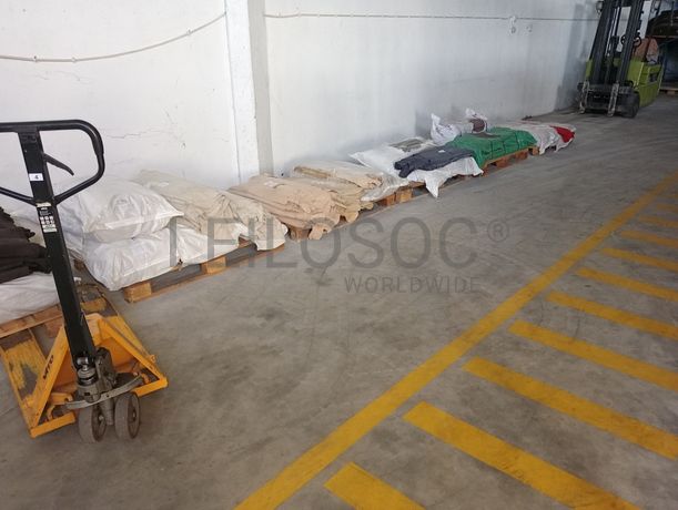 Estantes Industriais · Stock