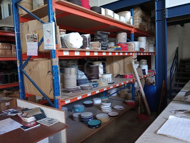 Estantes Industriais · Stock