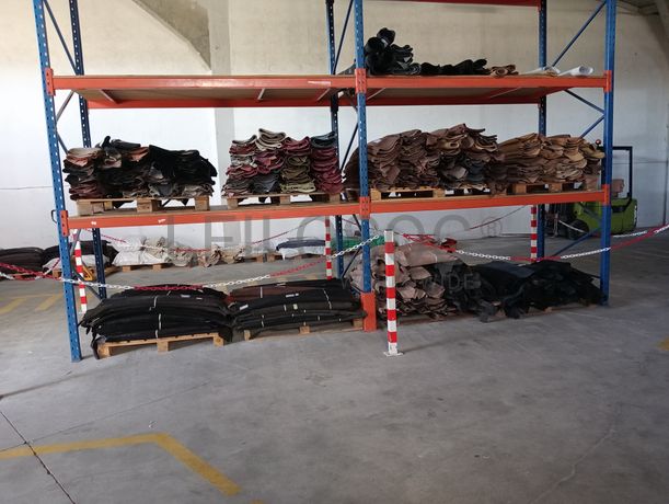 Estantes Industriais · Stock