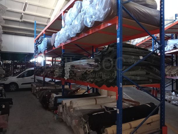 Estantes Industriais · Stock