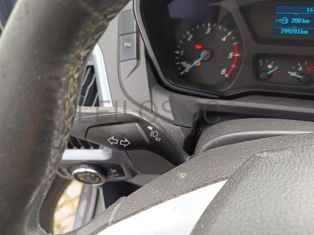 Ford Transit Custom · Ano 2014