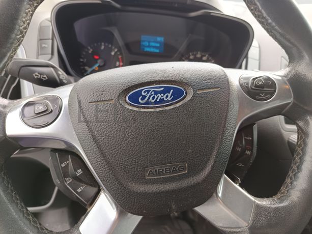 Ford Transit Custom · Ano 2014