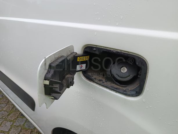 Peugeot Partner · Ano 2016