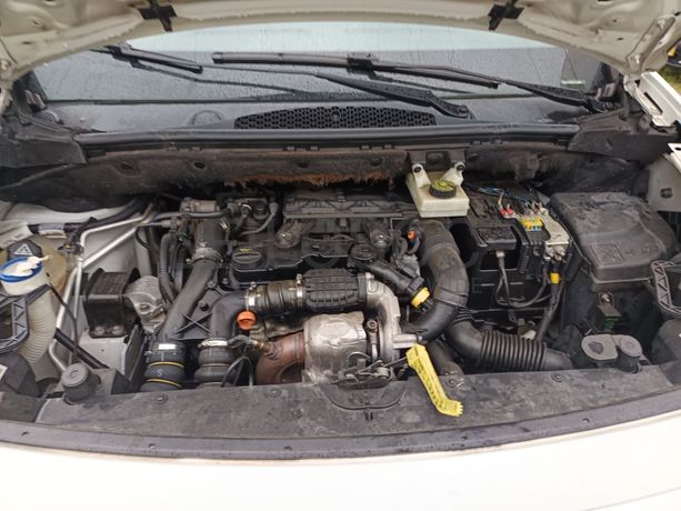 Peugeot Partner · Ano 2016