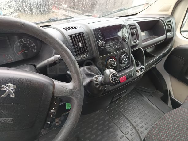 Peugeot Boxer · Ano 2015