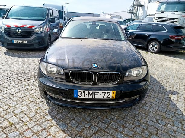 BMW 118d · Ano 2011