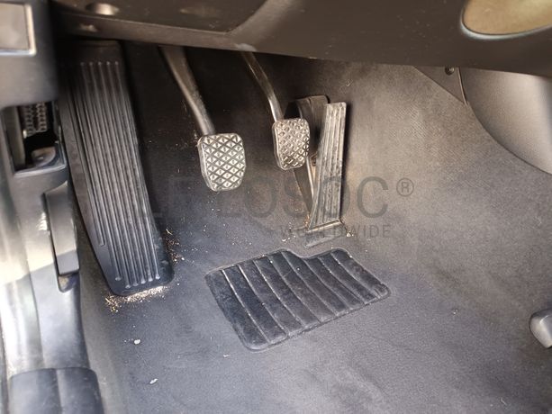 BMW 118d · Ano 2011