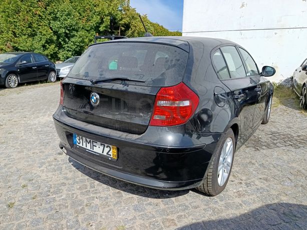 BMW 118d · Ano 2011