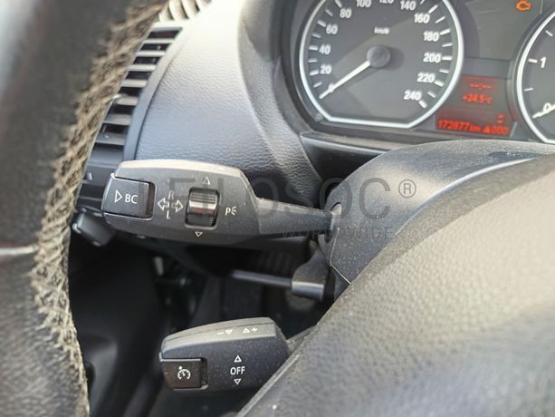 BMW 118d · Ano 2011