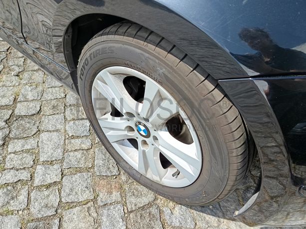 BMW 118d · Ano 2011