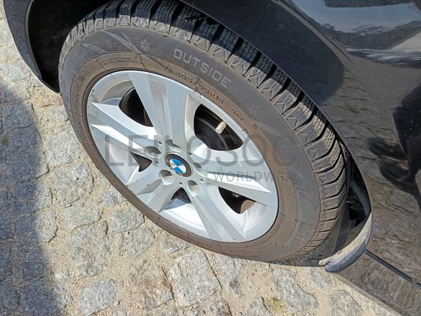 BMW 118d · Ano 2011