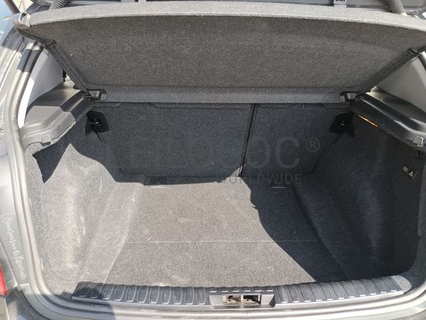 BMW 118d · Ano 2011