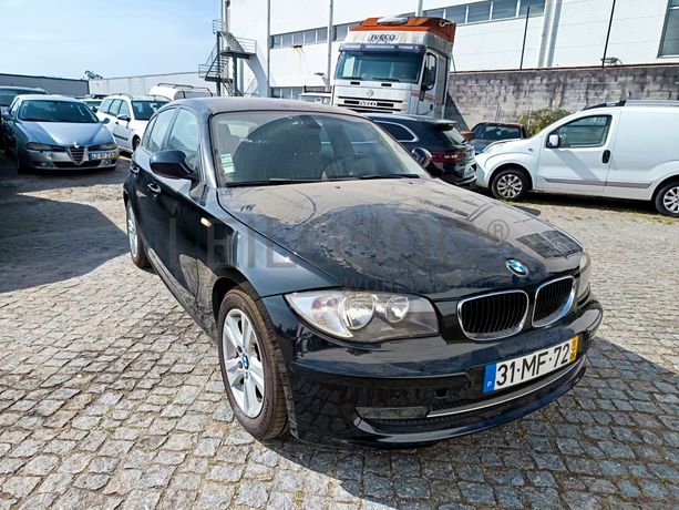BMW 118d · Ano 2011