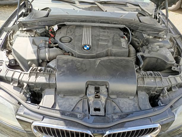 BMW 118d · Ano 2011