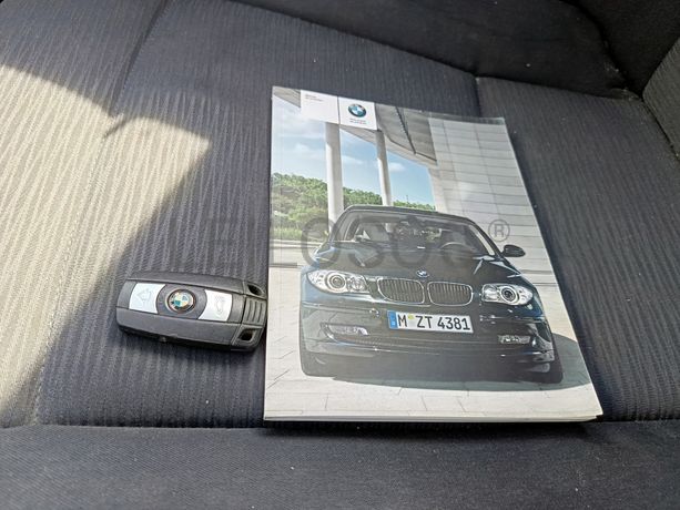 BMW 118d · Ano 2011