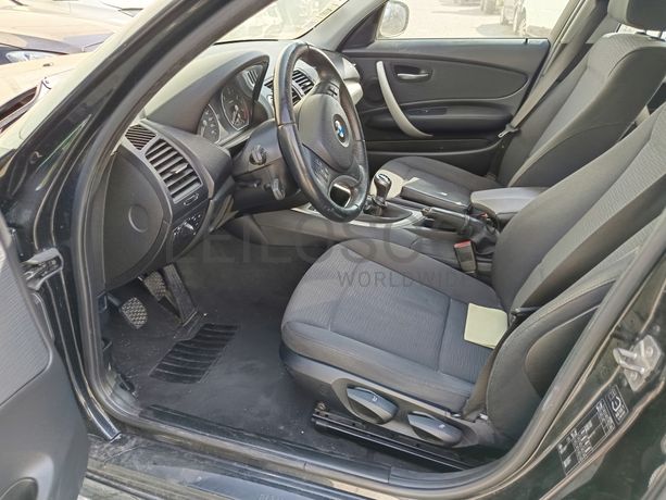 BMW 118d · Ano 2011