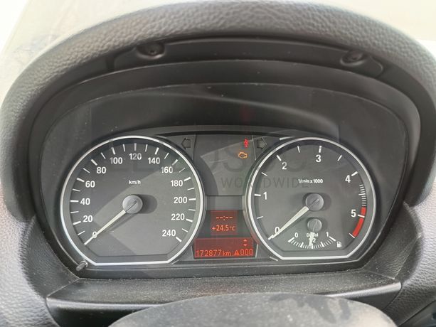 BMW 118d · Ano 2011