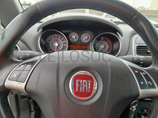 Fiat Punto · Ano 2013