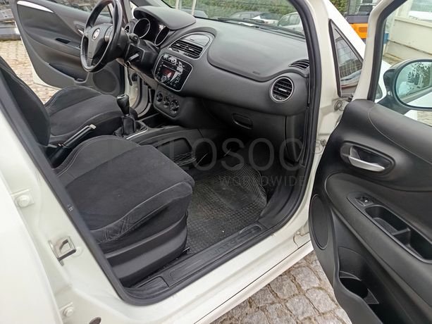 Fiat Punto · Ano 2013