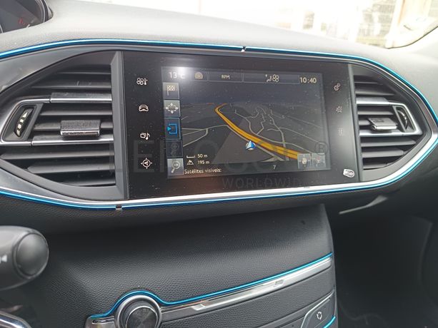 Peugeot 308 1.6 BlueHDi · Ano 2017