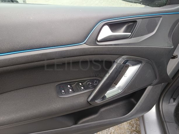 Peugeot 308 1.6 BlueHDi · Ano 2017