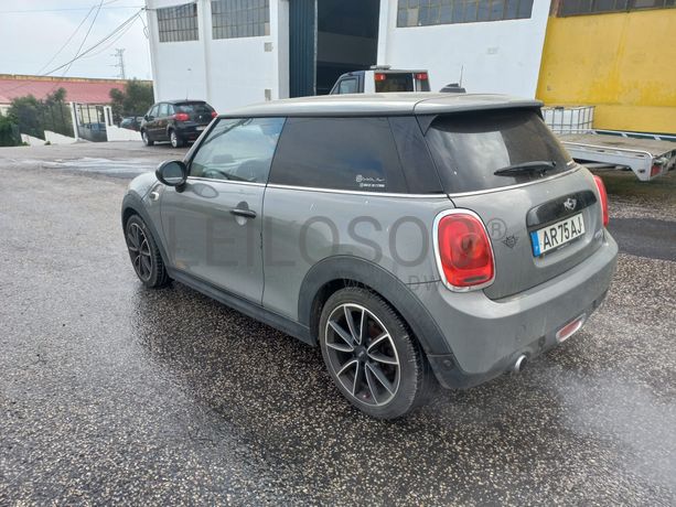 Mini Cooper D · Ano 2015