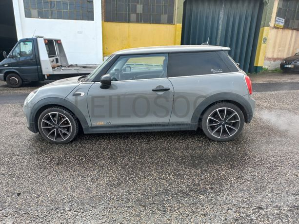 Mini Cooper D · Ano 2015